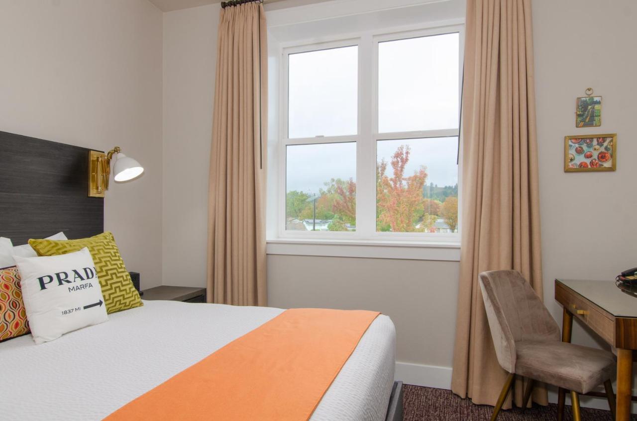 The Dundee - A Trace Hotel Zewnętrze zdjęcie
